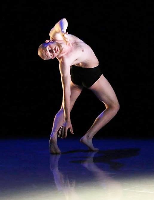 I Dare You To Look At Me