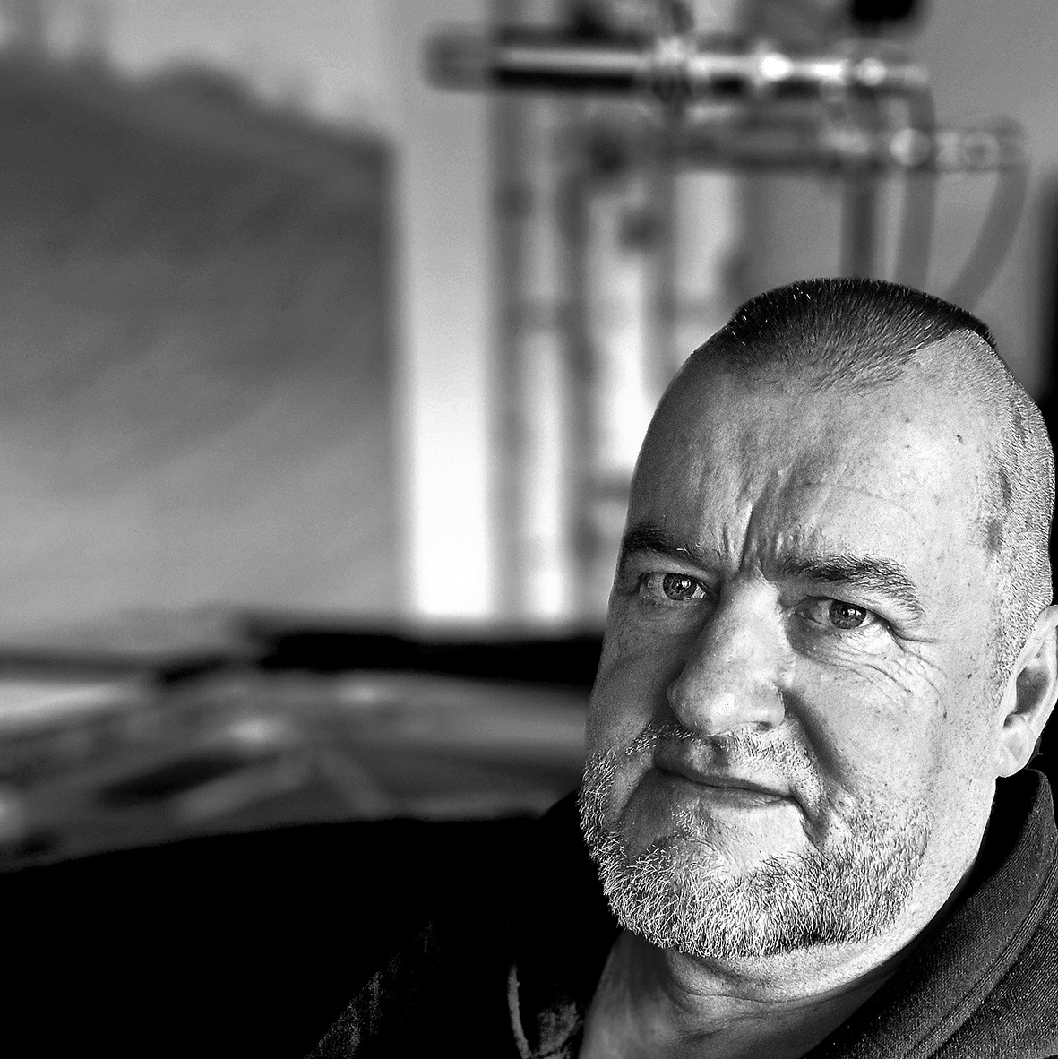 Between sky and silence